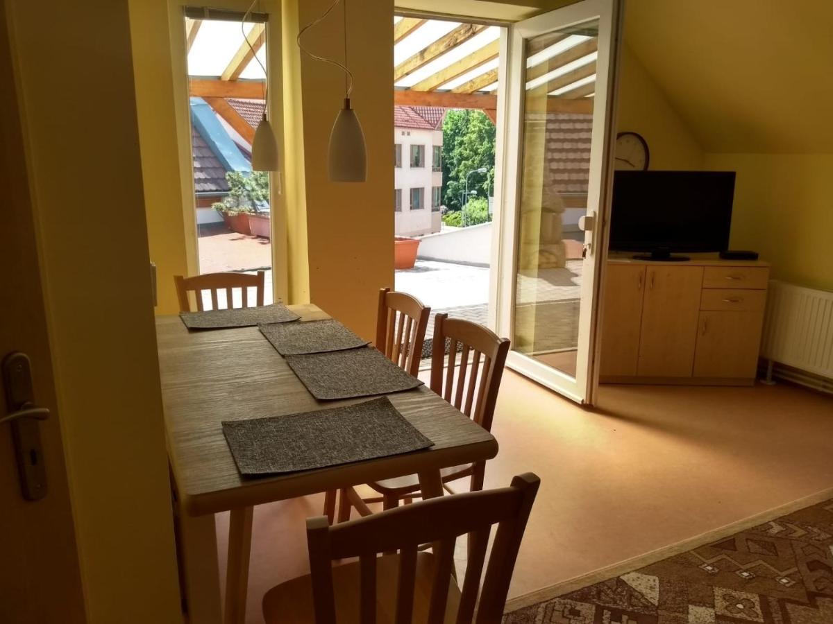 Apartmany Lono Jičín Εξωτερικό φωτογραφία